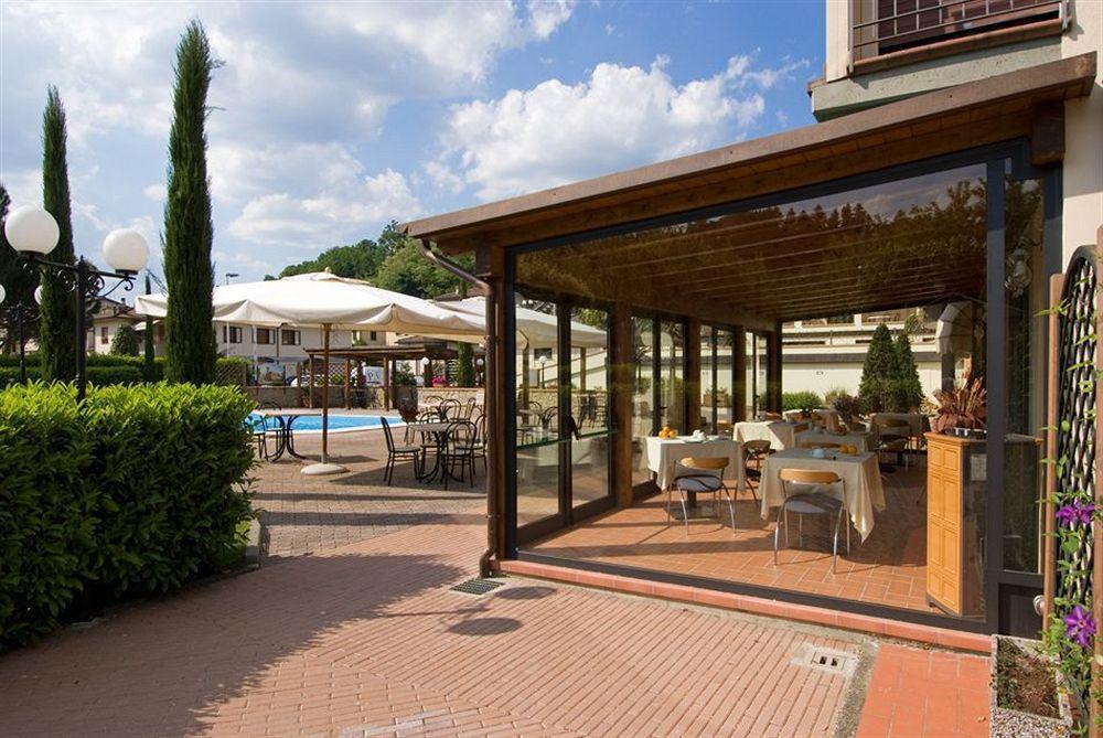 Parc Hotel Poppi Dış mekan fotoğraf